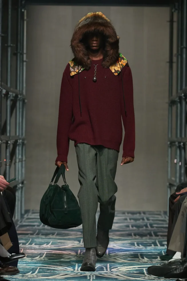00041-prada-fall-2025-menswear-credit-gorunway