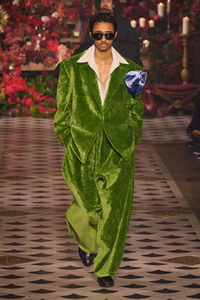 00041-willy-chavarria-fall-2025-menswear-credit-gorunway