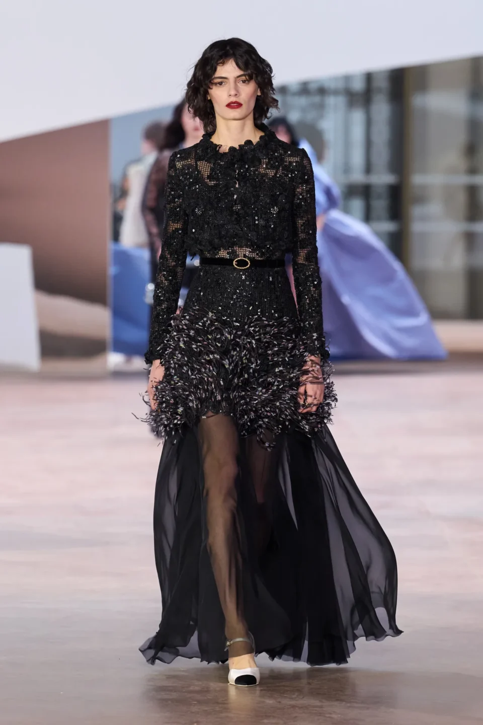 00042-chanel-spring-2025-couture-credit-gorunway