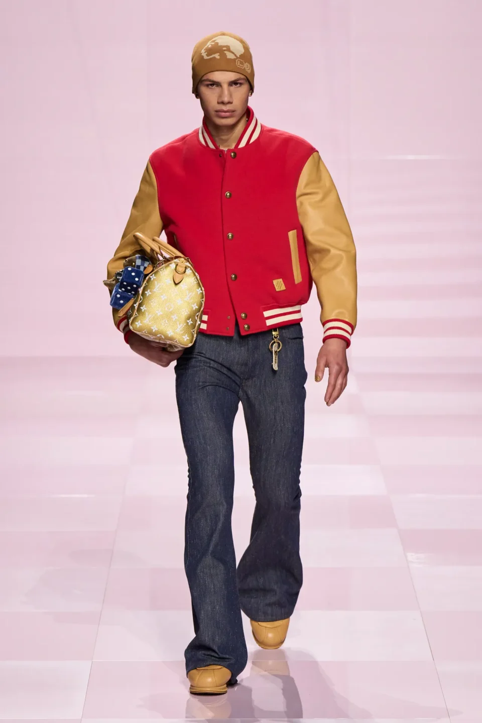 00042-louis-vuitton-fall-2025-menswear-credit-gorunway