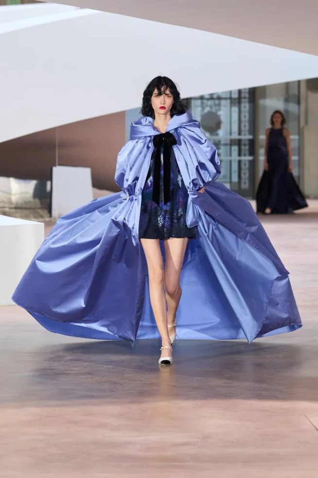 00044-chanel-spring-2025-couture-credit-gorunway