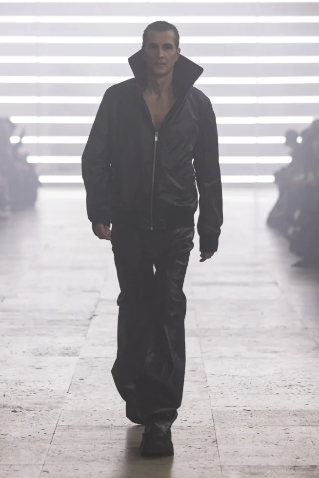 00044-rick-owens-fall-2025-menswear-credit-brand