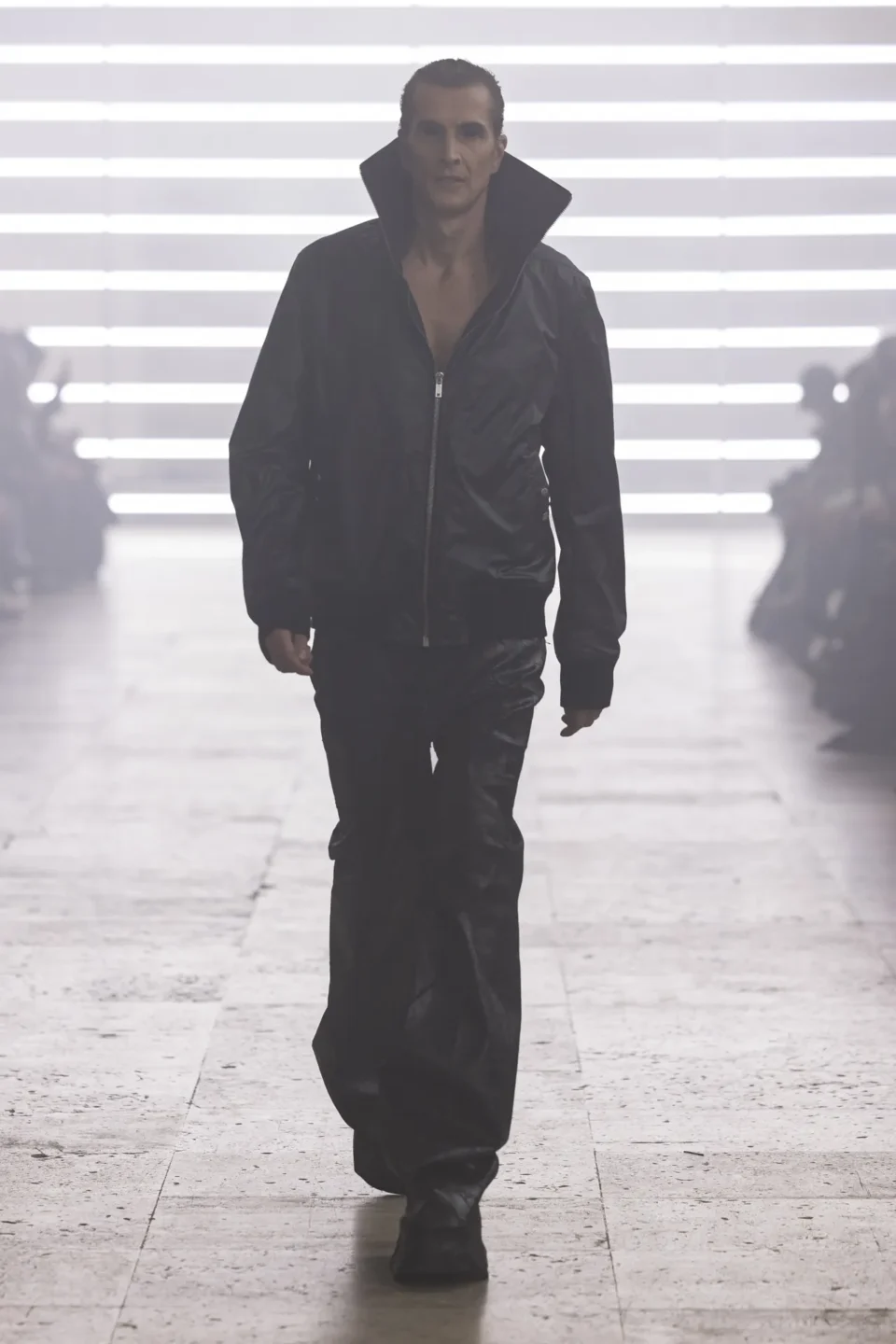 00044-rick-owens-fall-2025-menswear-credit-brand