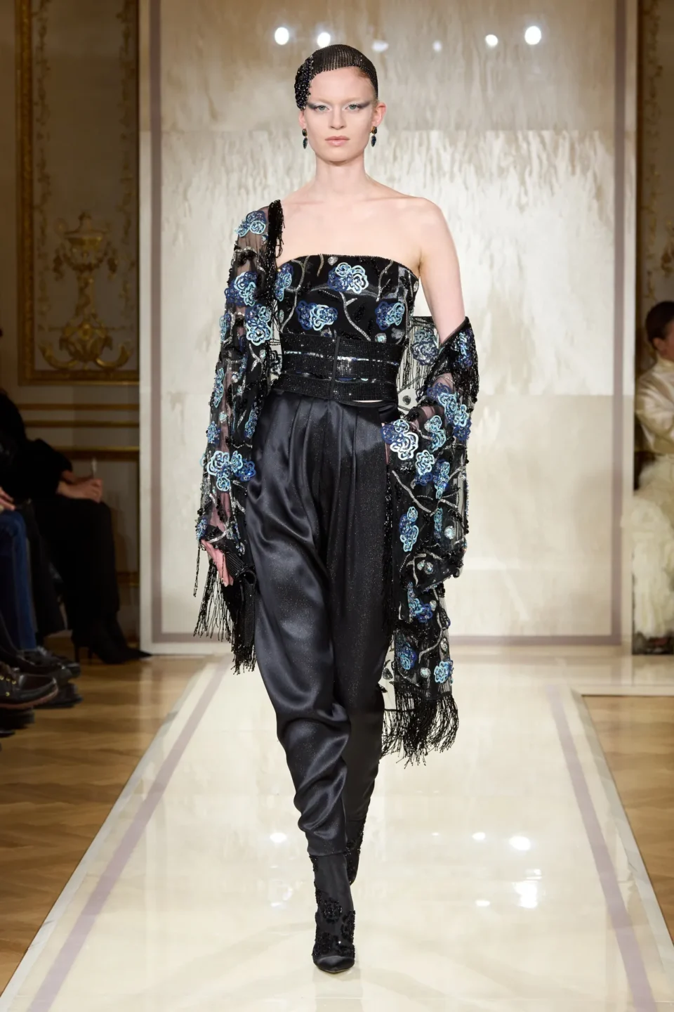 00046-armani-prive-spring-2025-couture-credit-gorunway