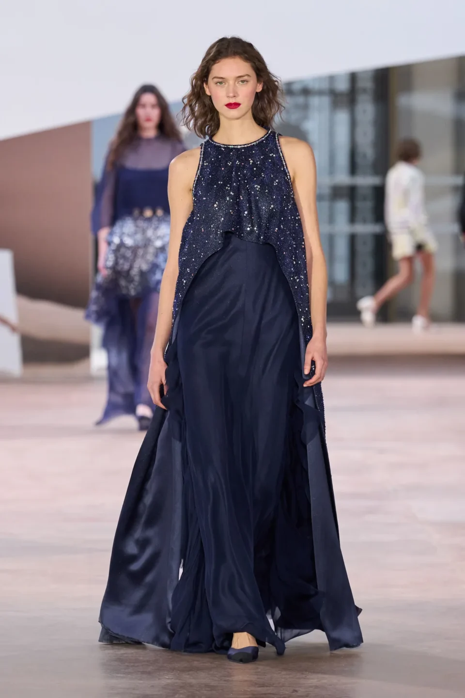 00046-chanel-spring-2025-couture-credit-gorunway