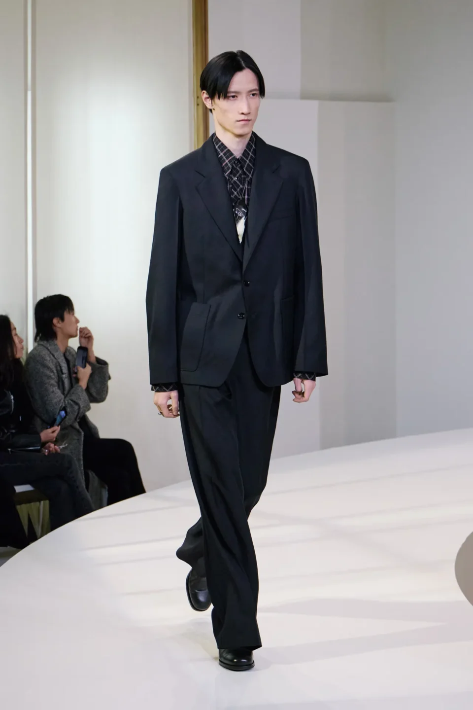 00046-lemaire-fall-2025-menswear-credit-gregoire-avenel-brand