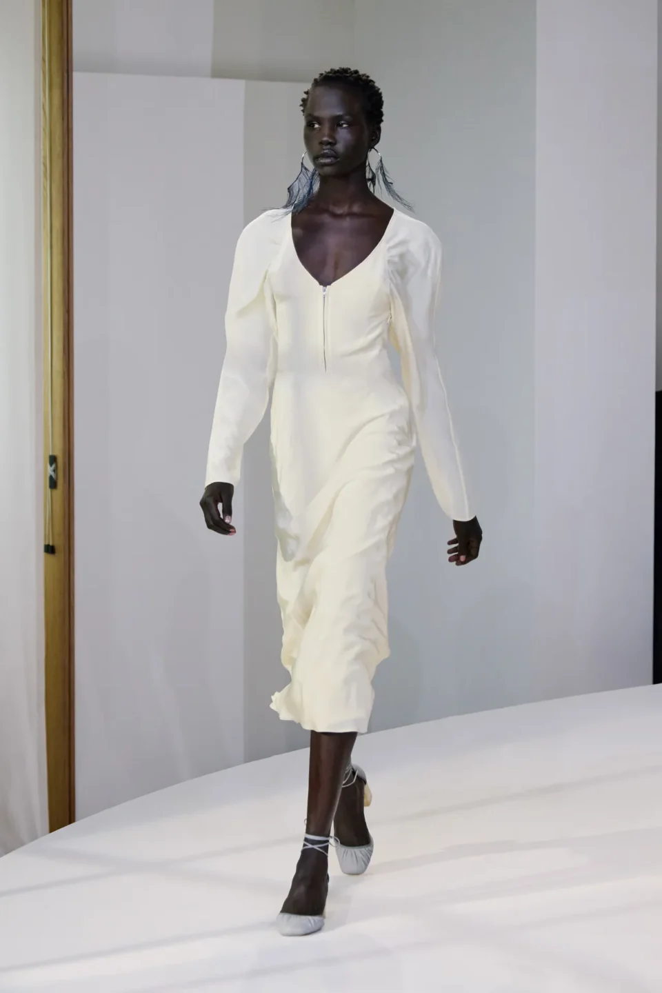 00047-lemaire-fall-2025-menswear-credit-gregoire-avenel-brand