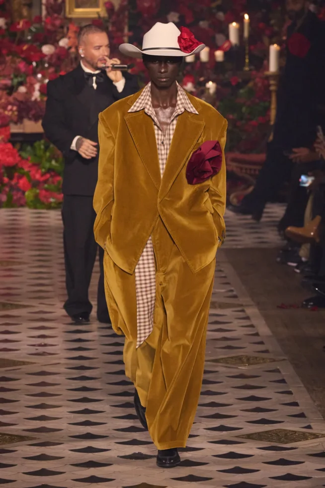 00047-willy-chavarria-fall-2025-menswear-credit-gorunway