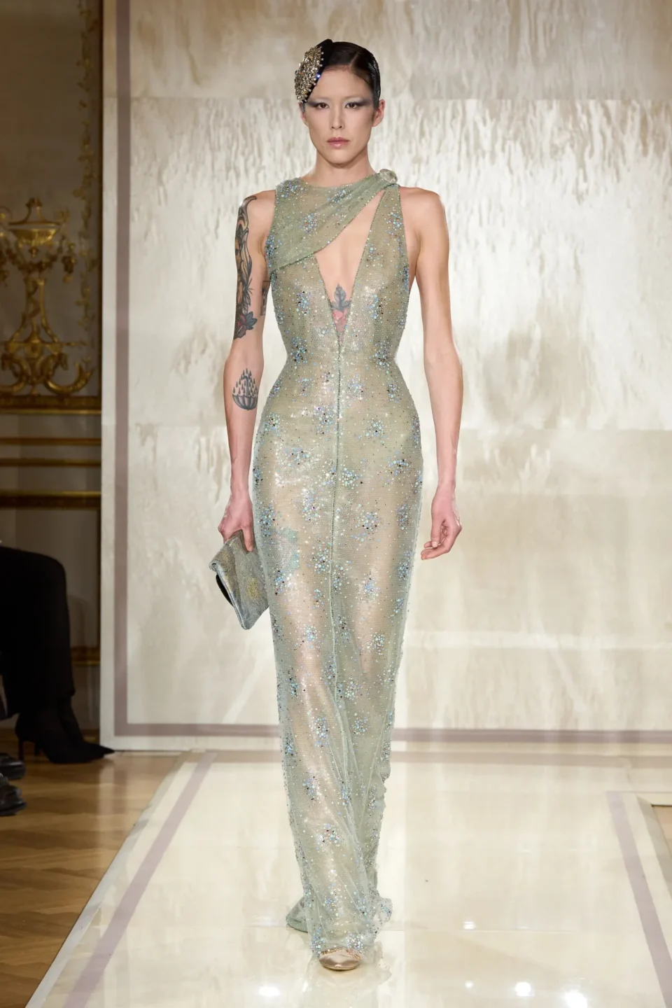 00048-armani-prive-spring-2025-couture-credit-gorunway