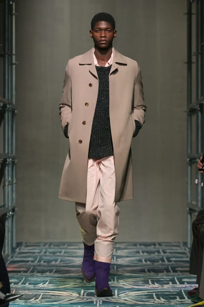 00049-prada-fall-2025-menswear-credit-gorunway