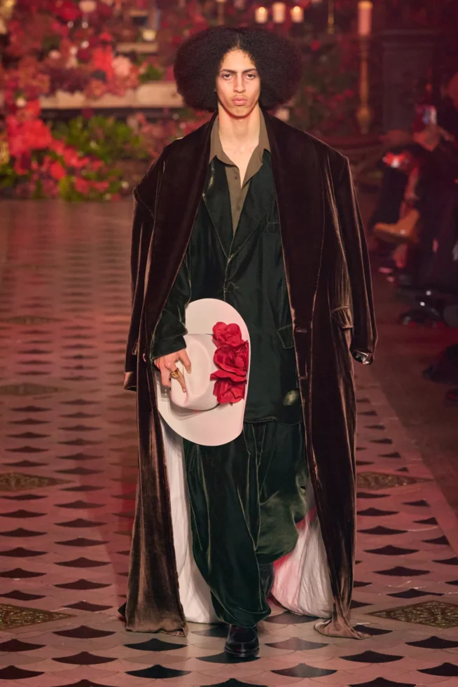 00050-willy-chavarria-fall-2025-menswear-credit-gorunway