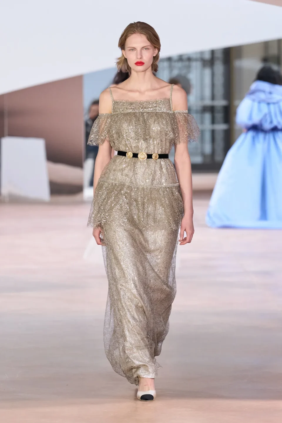 00053-chanel-spring-2025-couture-credit-gorunway