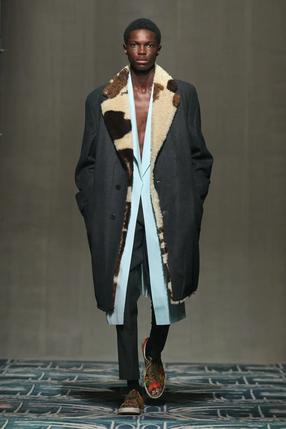 00054-prada-fall-2025-menswear-credit-gorunway