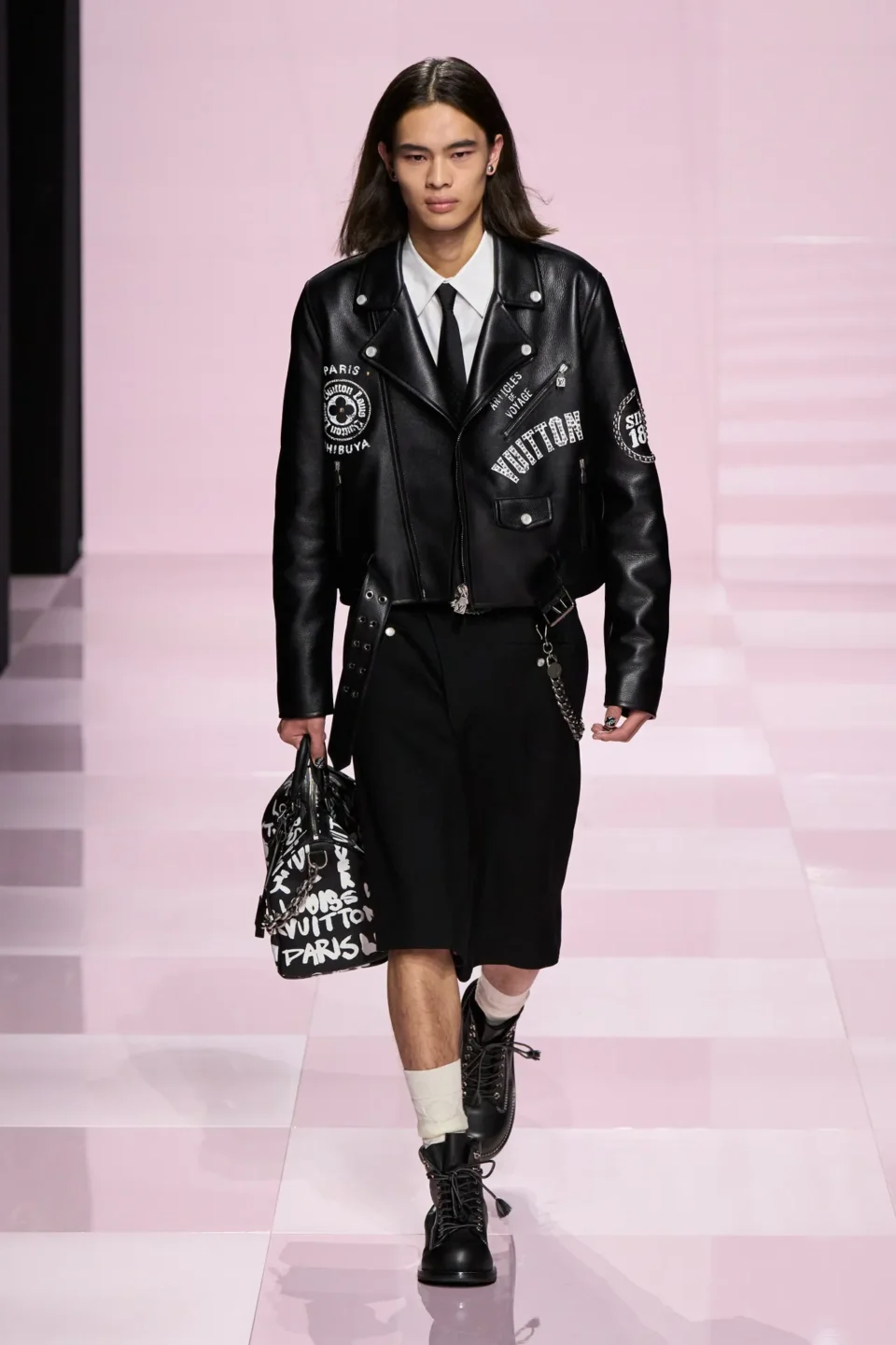 00055-louis-vuitton-fall-2025-menswear-credit-gorunway
