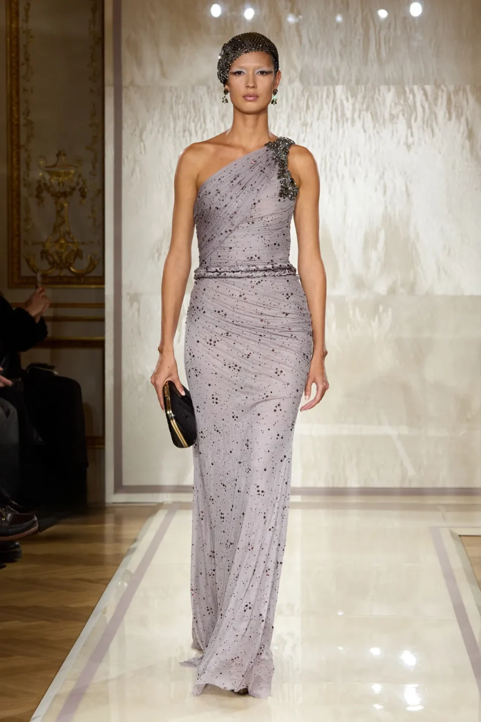 00056-armani-prive-spring-2025-couture-credit-gorunway