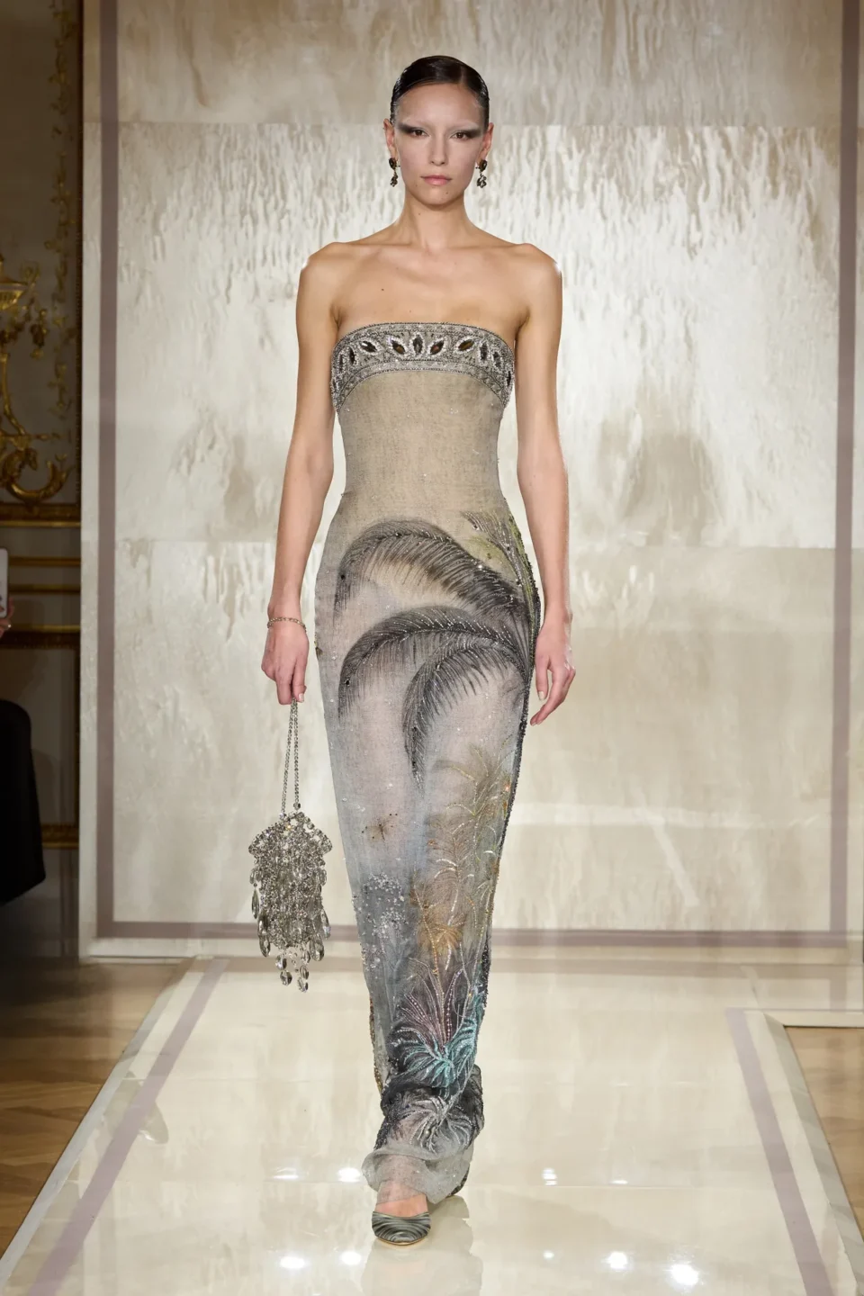 00064-armani-prive-spring-2025-couture-credit-gorunway