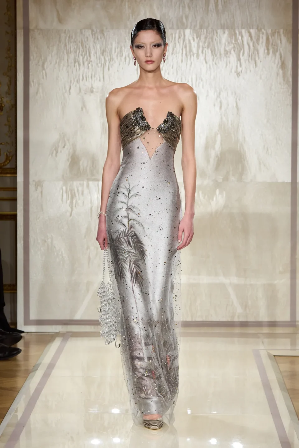 00065-armani-prive-spring-2025-couture-credit-gorunway