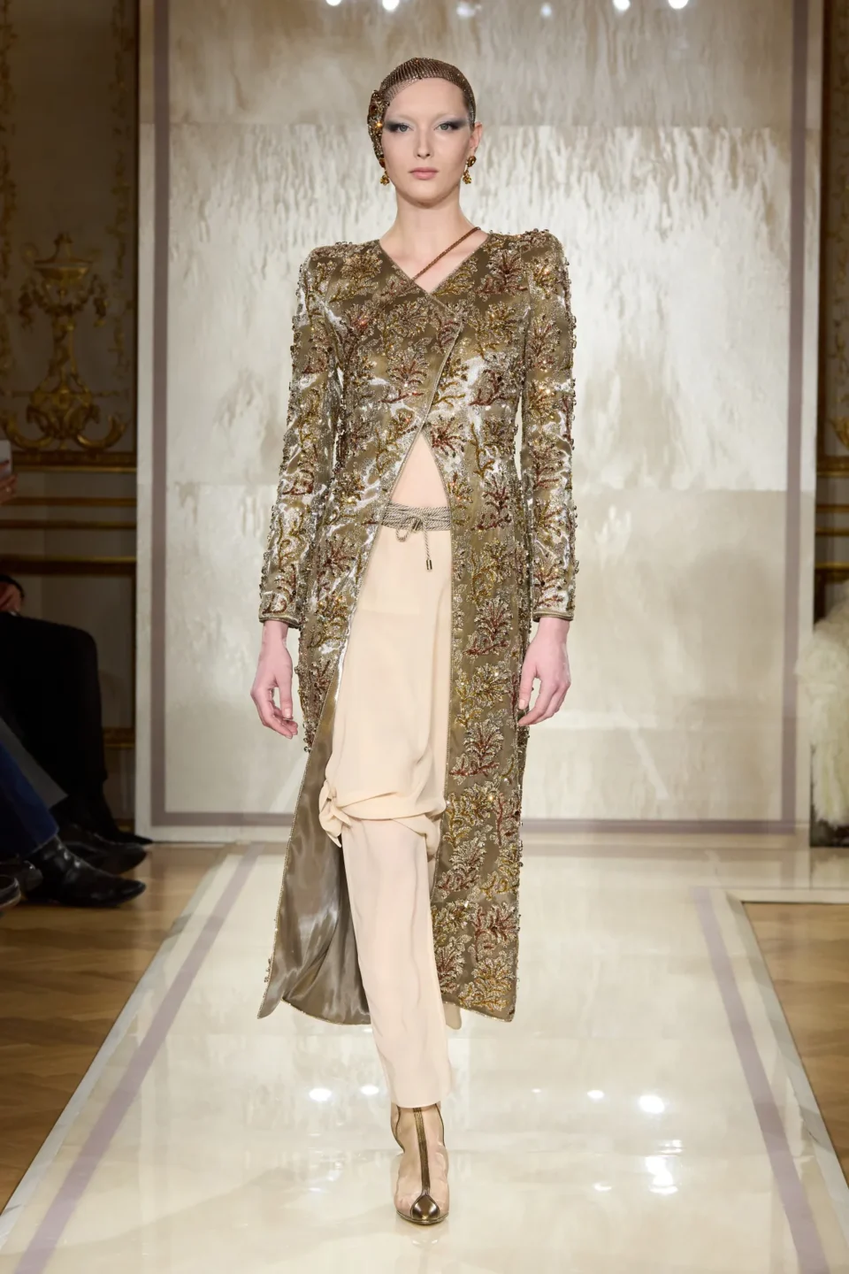 00071-armani-prive-spring-2025-couture-credit-gorunway