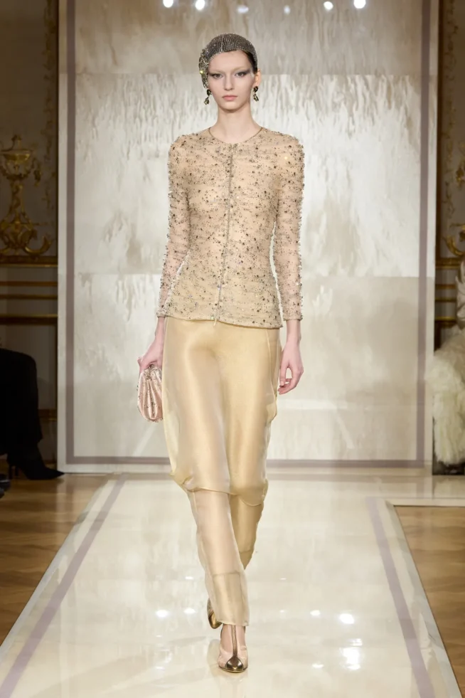 00075-armani-prive-spring-2025-couture-credit-gorunway