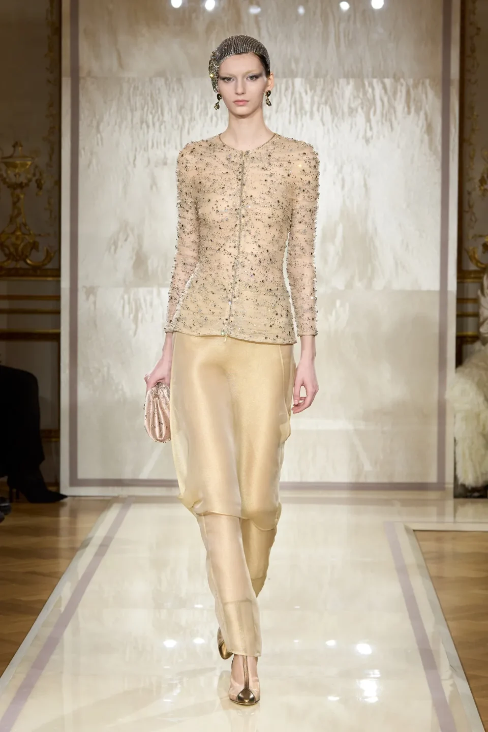 00075-armani-prive-spring-2025-couture-credit-gorunway