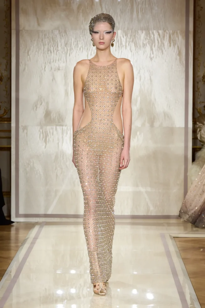 00077-armani-prive-spring-2025-couture-credit-gorunway