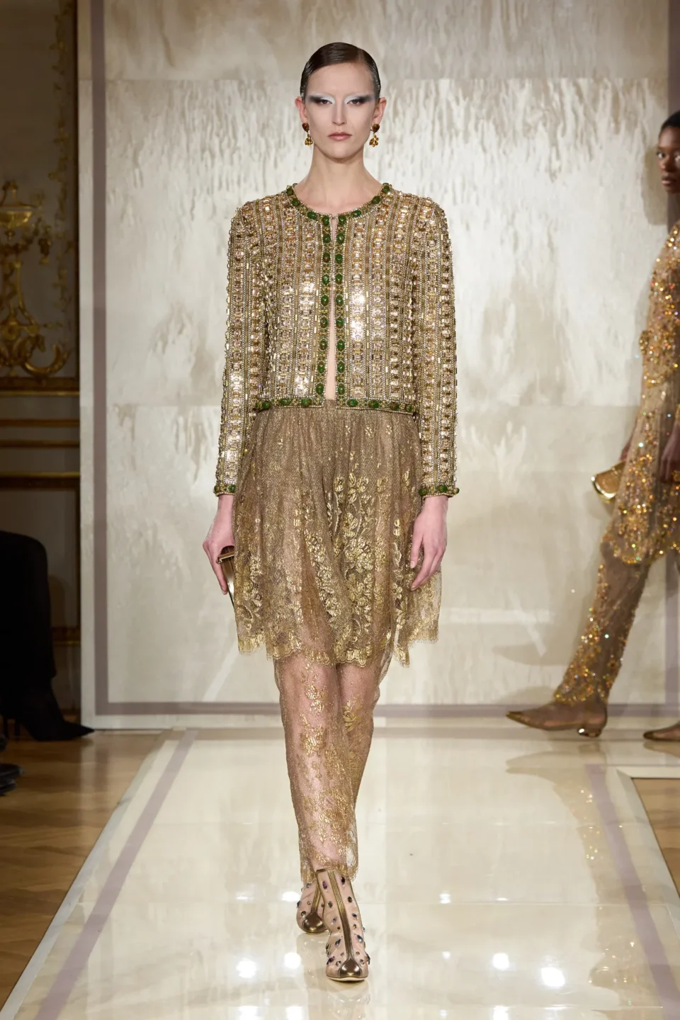 00081-armani-prive-spring-2025-couture-credit-gorunway