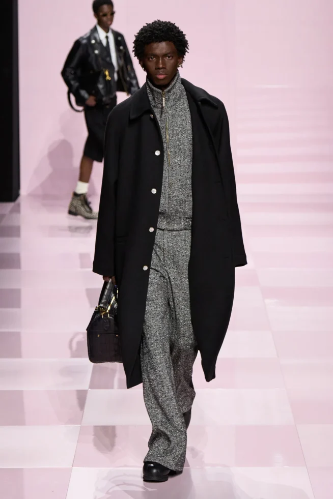 00082-louis-vuitton-fall-2025-menswear-credit-gorunway