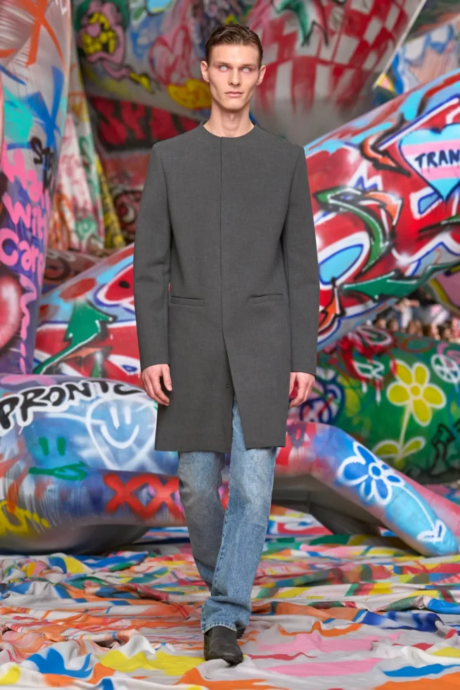 00002-diesel-fall-2025-ready-to-wear-credit-gorunway