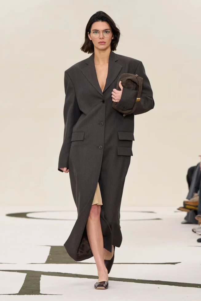 00003-calvin-klein-collection-fall-2025-ready-to-wear-credit-brand