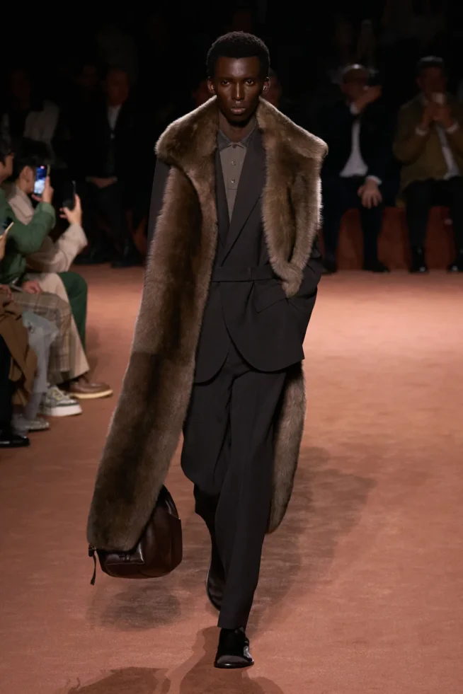 00003-fendi-fall-2025-ready-to-wear-credit-gorunway