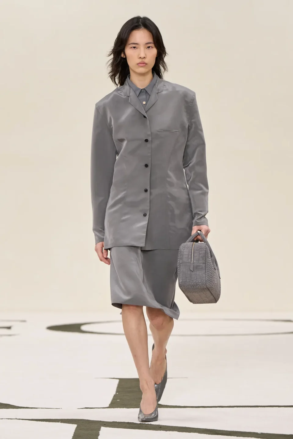 00004-calvin-klein-collection-fall-2025-ready-to-wear-credit-brand