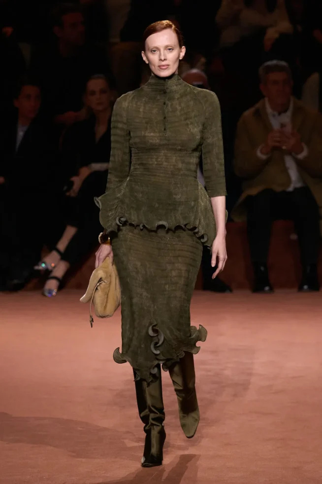 00005-fendi-fall-2025-ready-to-wear-credit-gorunway
