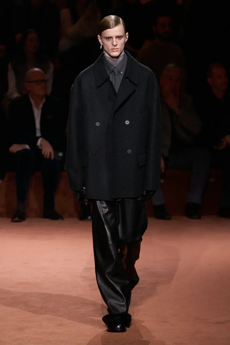 00009-fendi-fall-2025-ready-to-wear-credit-gorunway