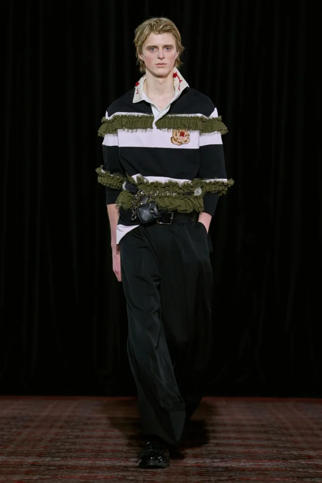 00009-simone-rocha-fall-2025-ready-to-wear-credit-gorunway