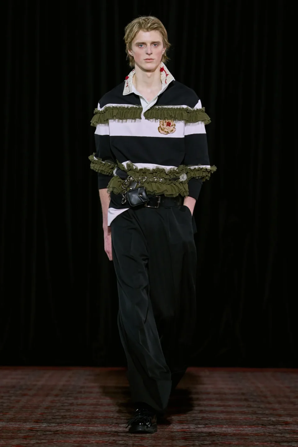 00009-simone-rocha-fall-2025-ready-to-wear-credit-gorunway