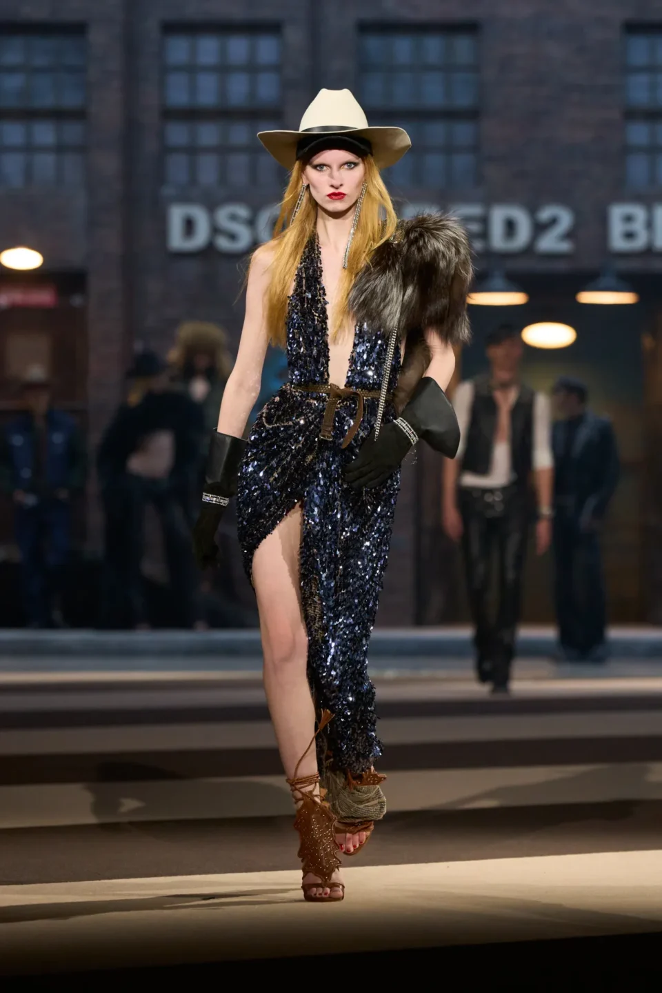 00013-dsquared2-fall-2025-ready-to-wear-credit-gorunway