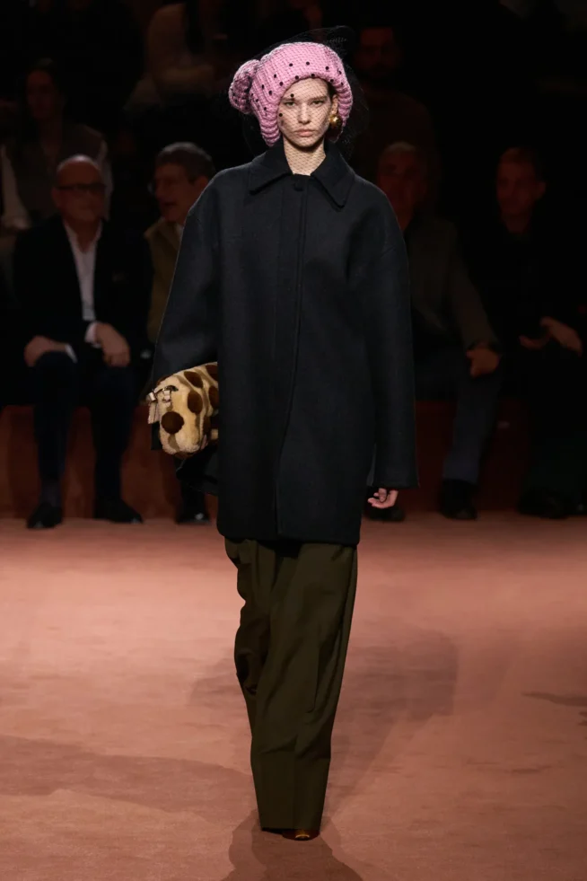 00013-fendi-fall-2025-ready-to-wear-credit-gorunway