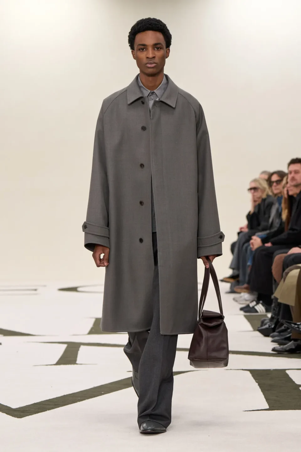 00017-calvin-klein-collection-fall-2025-ready-to-wear-credit-brand