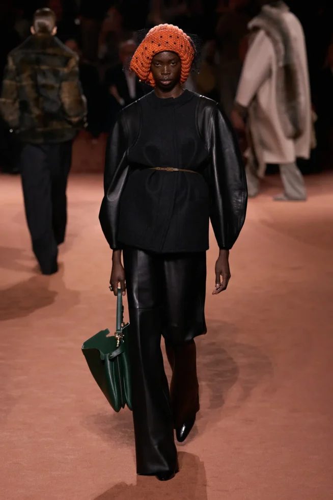 00017-fendi-fall-2025-ready-to-wear-credit-gorunway