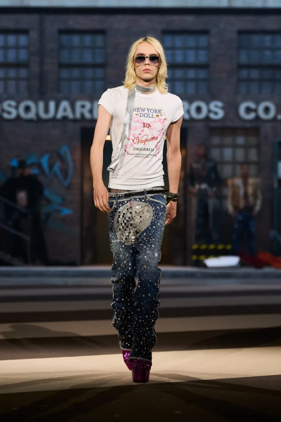 00018-dsquared2-fall-2025-ready-to-wear-credit-gorunway