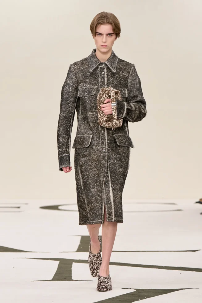 00020-calvin-klein-collection-fall-2025-ready-to-wear-credit-brand