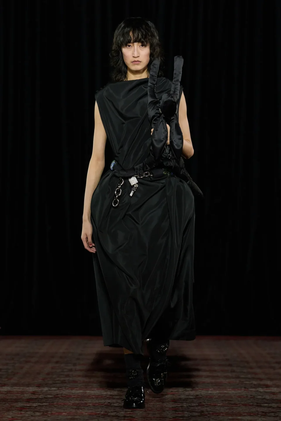 00020-simone-rocha-fall-2025-ready-to-wear-credit-gorunway