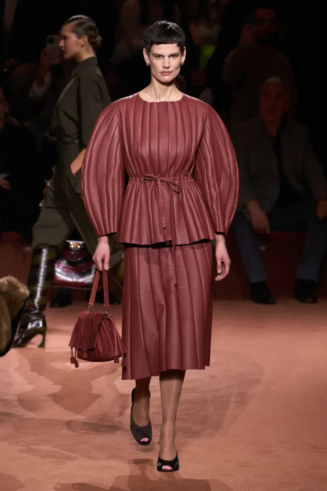 00021-fendi-fall-2025-ready-to-wear-credit-gorunway