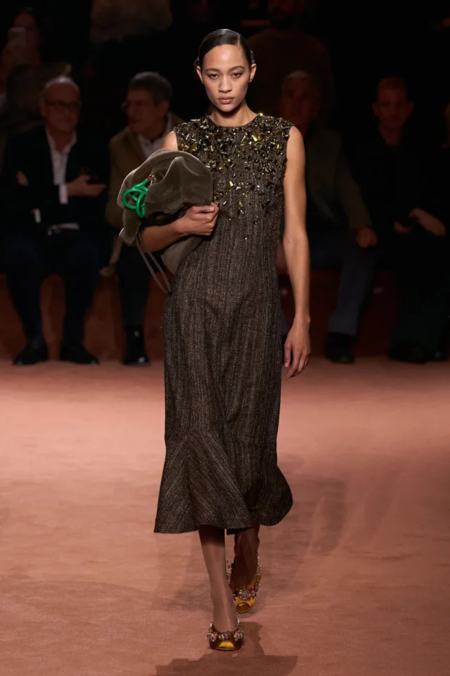 00024-fendi-fall-2025-ready-to-wear-credit-gorunway