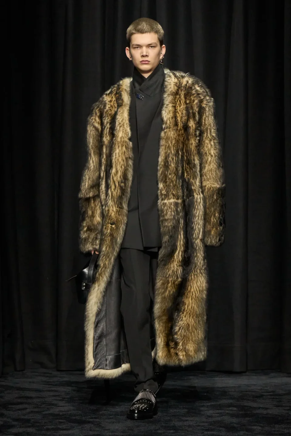 00025-jil-sander-fall-2025-ready-to-wear-credit-brand