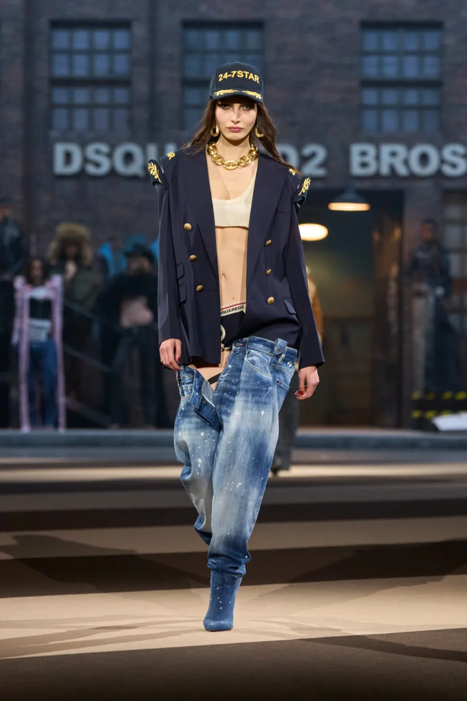 00026-dsquared2-fall-2025-ready-to-wear-credit-gorunway