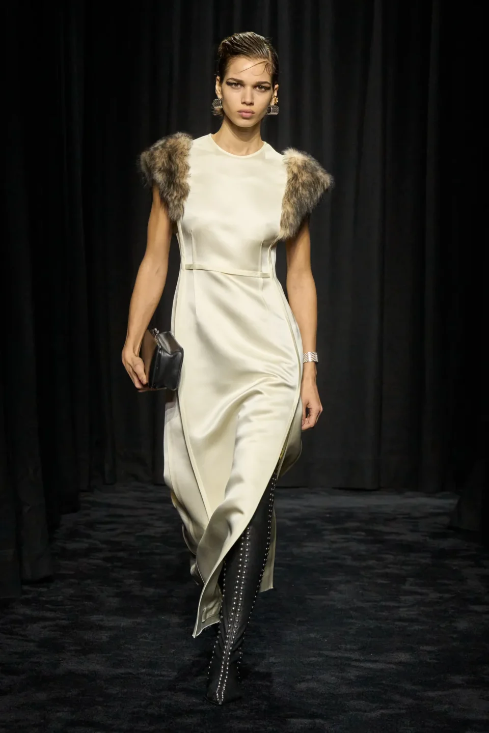 00026-jil-sander-fall-2025-ready-to-wear-credit-brand