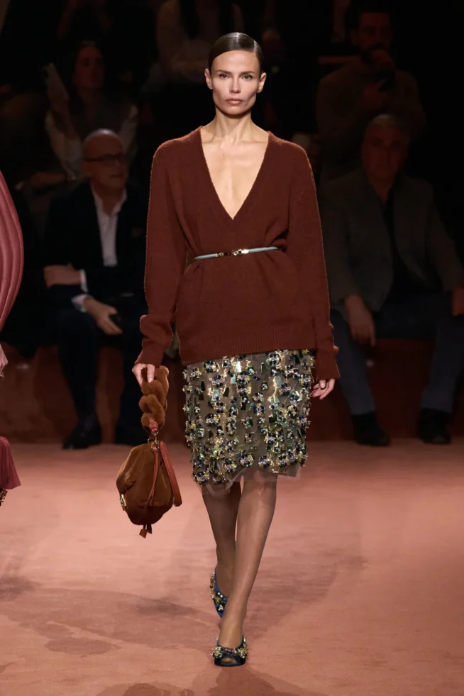 00027-fendi-fall-2025-ready-to-wear-credit-gorunway