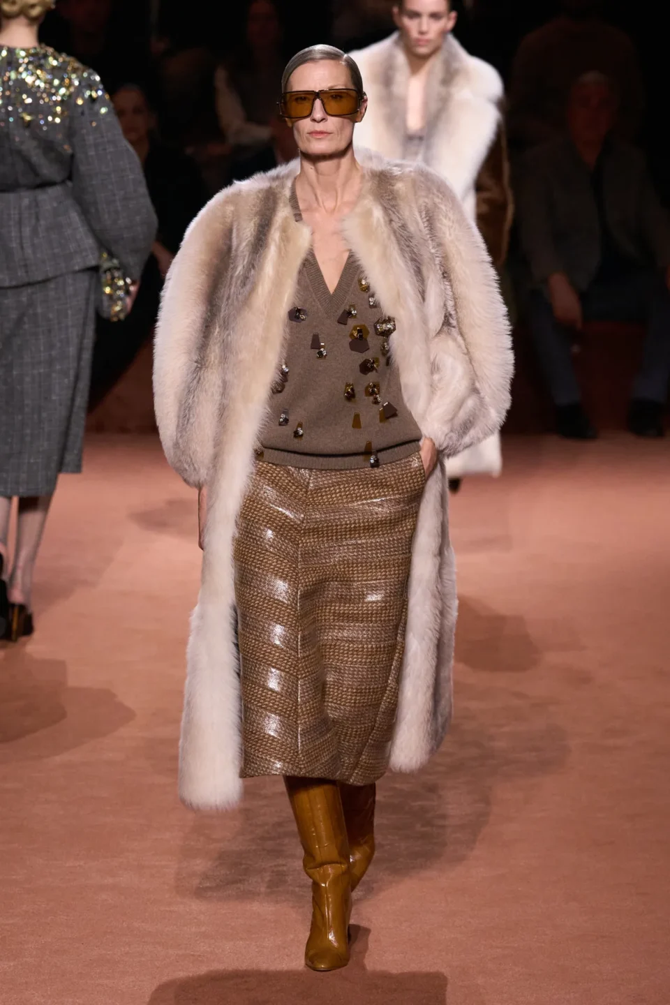 00029-fendi-fall-2025-ready-to-wear-credit-gorunway