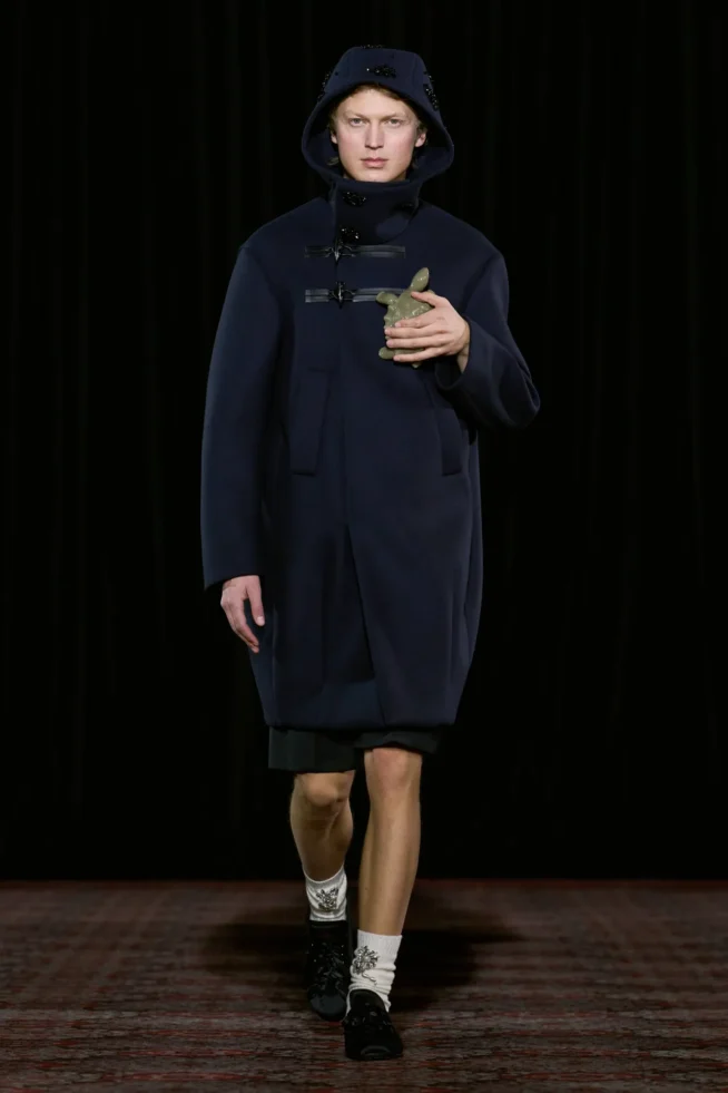 00032-simone-rocha-fall-2025-ready-to-wear-credit-gorunway